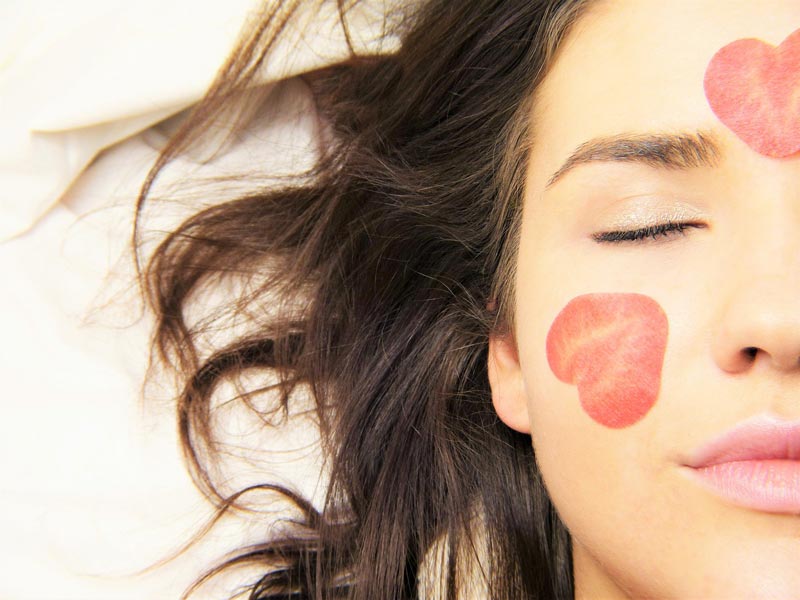 cómo curar el acné del rostro naturalmente
