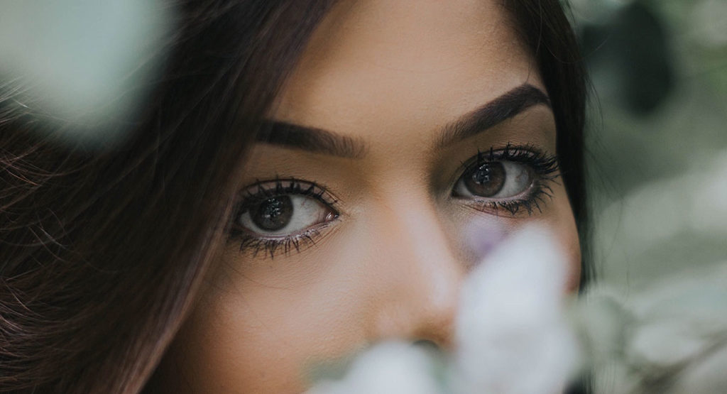 Consejos para cuidar los ojos y ejercicios para párpados caídos